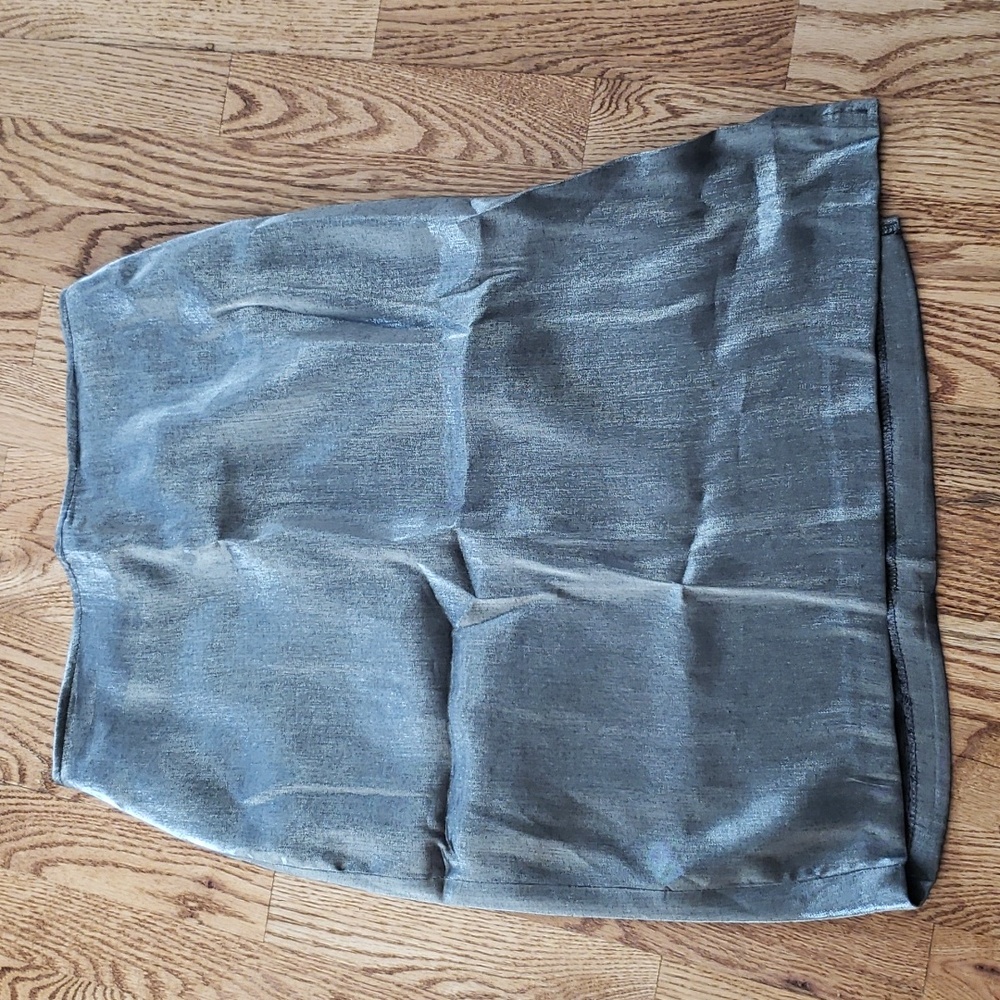 (5/6) Posé Metallic Pencil Skirt Party Cocktail Black Tie Occasion Wedding